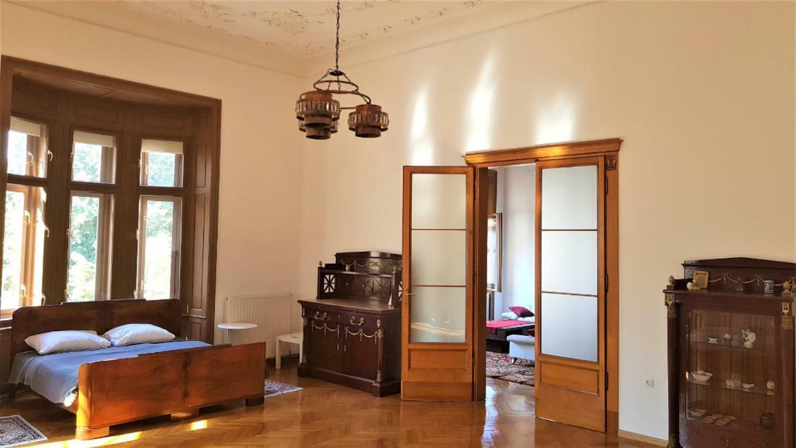Luxury Apartment In The Heart Of Varazdin Luaran gambar