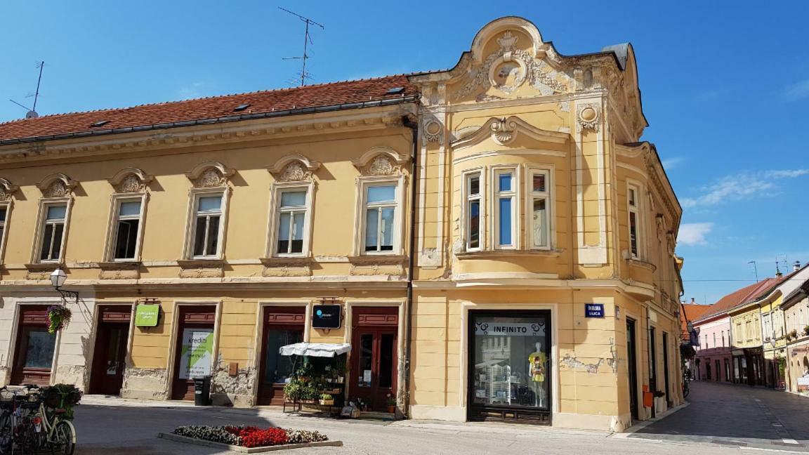 Luxury Apartment In The Heart Of Varazdin Luaran gambar
