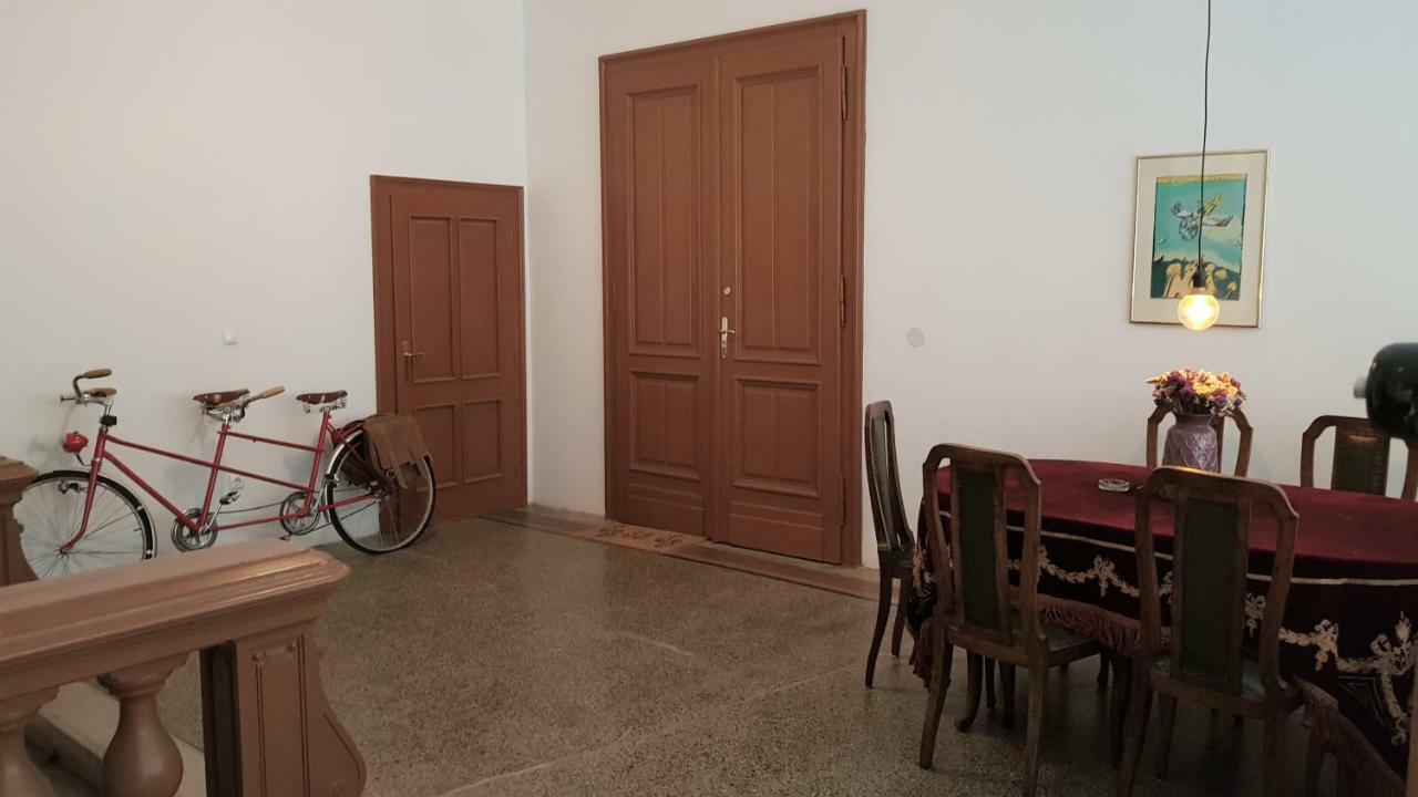 Luxury Apartment In The Heart Of Varazdin Luaran gambar